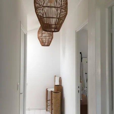 Piscine Chauffee De Parlementia Apartmán *